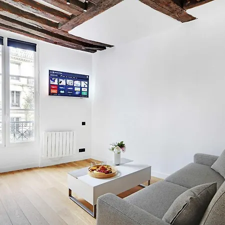 Studio 2p Renove Rue Des Archives Marais Clim 3 Parigi
