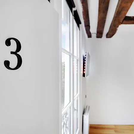 Studio 2p Renove Rue Des Archives Marais Clim 3 Hotel Parigi