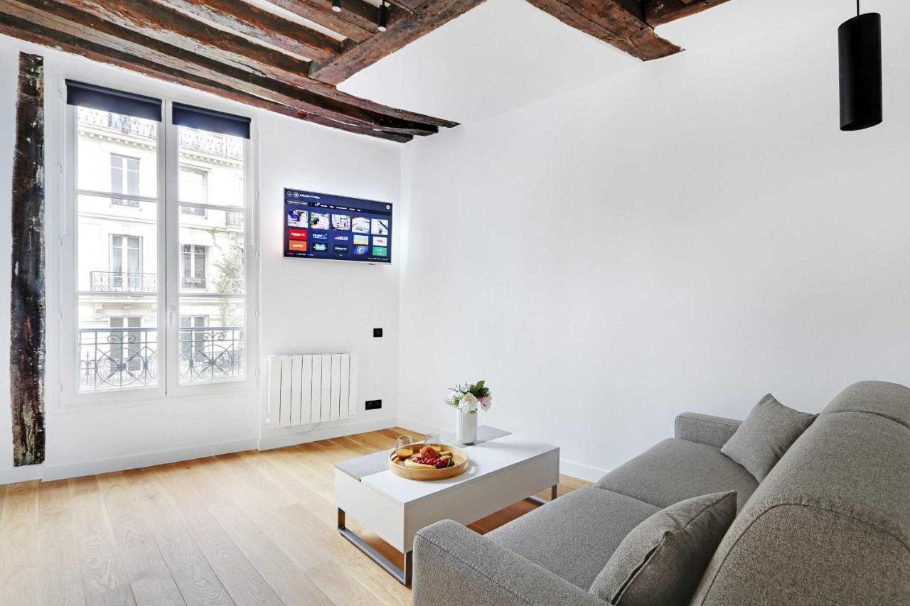 Studio 2p Renove Rue Des Archives Marais Clim 3 Paris